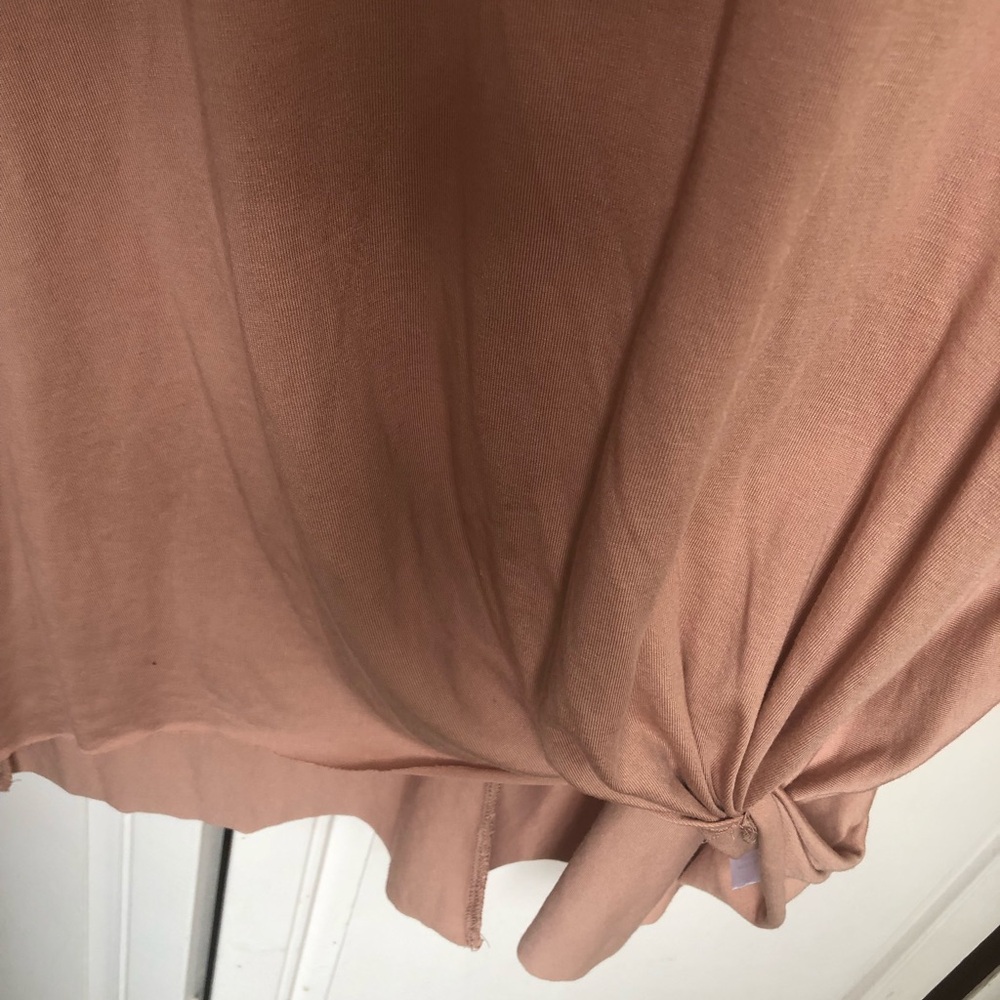 Peach tee - Picture 4 of 5